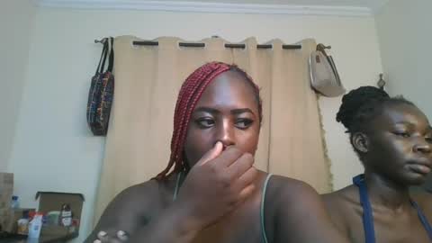 avian_babe1 online show from June 21, 11:33 pm