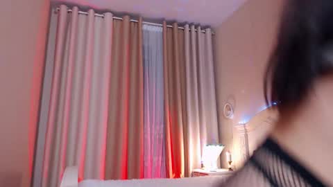 Avrora Inst online show from January 31, 9:12 pm