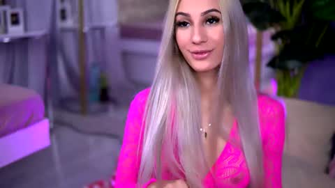 awalynch online show from February 14, 5:21 am