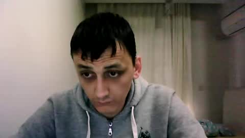 awesenheit online show from January 3, 7:06 am