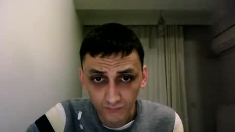 awesenheit online show from January 13, 1:28 pm