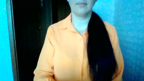 awesomeladyy online show from July 7, 6:47 am