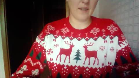 awesomeladyy online show from January 9, 9:15 am