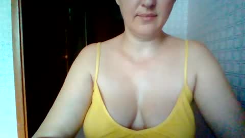 awesomeladyy online show from June 24, 9:38 am
