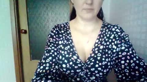 awesomeladyy online show from February 11, 10:19 am