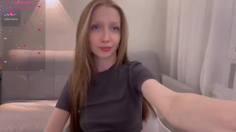 Aurora online show from February 15, 7:34 pm