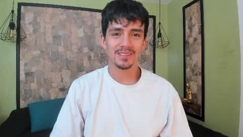 axel_draven online show from July 22, 11:45 am