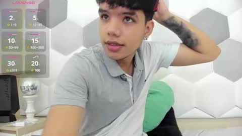 Axel Forte online show from October 18, 1:37 pm