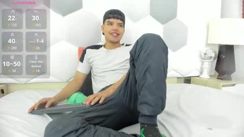 Axel Forte online show from December 4, 1:22 pm