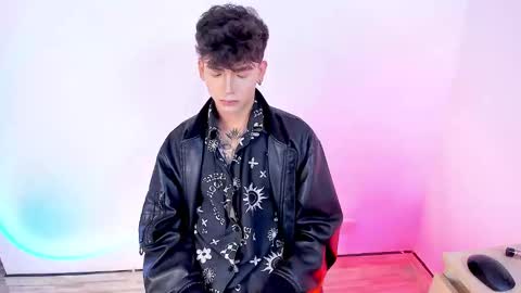 Axel online show from February 1, 6:38 pm