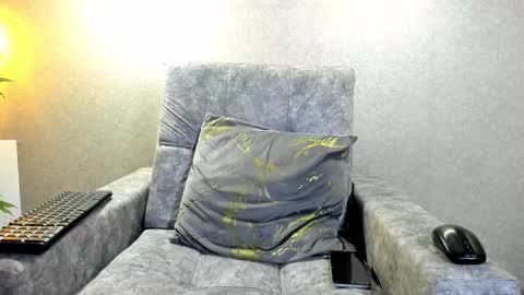 Snapshot of axel_wiliams chatting on October 29, 4:36 am axel  online show from October 29, 4:36 am