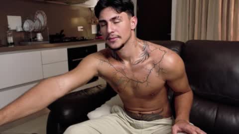 axelblack7 online show from January 14, 7:05 am