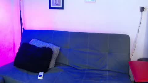 axell online show from December 10, 12:39 am