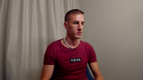 Axl online show from September 18, 12:03 am