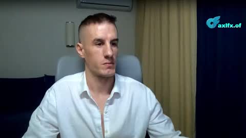 Axl online show from February 28, 3:21 am