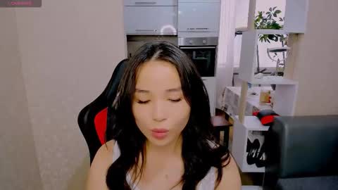 Snapshot of aya_moon chatting on September 29, 4:33 am Aya Moon online show from September 29, 4:33 am