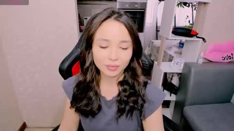 Snapshot of aya_moon chatting on October 13, 4:58 am Aya Moon online show from October 13, 4:58 am