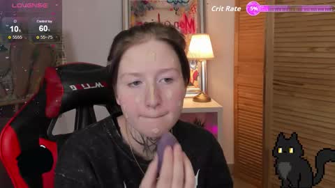 ayaks online show from October 17, 8:18 am