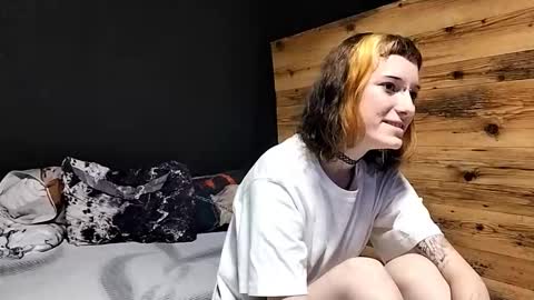 Snapshot of ayannapoellinetz chatting on October 6, 4:30 am Eva online show from October 6, 4:30 am