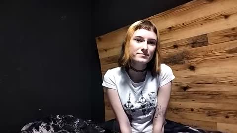 Snapshot of ayannapoellinetz chatting on October 10, 4:51 am Eva online show from October 10, 4:51 am