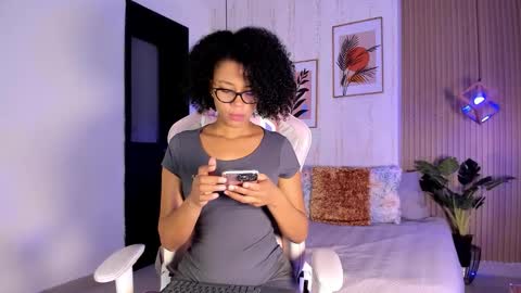 Ayleen online show from November 13, 1:03 pm