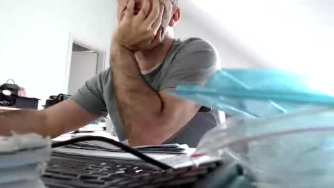 aylinniyerim online show from October 15, 8:48 am