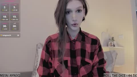 Snapshot of ayn3q chatting on October 28, 8:04 am AYNEK        fansly  online show from October 28, 8:04 am