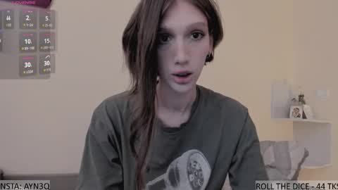 Snapshot of ayn3q chatting on October 22, 2:37 am AYNEK        fansly  online show from October 22, 2:37 am