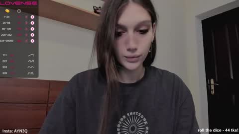 Snapshot of ayn3q chatting on January 6, 8:35 am AYNEK        fansly  online show from January 6, 8:35 am