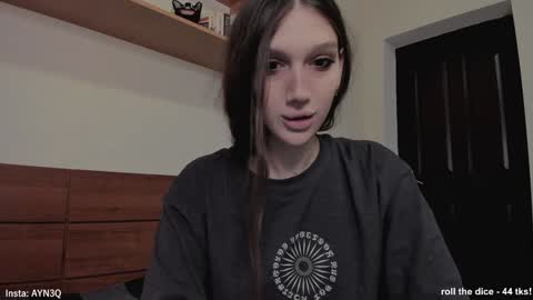 Snapshot of ayn3q chatting on January 15, 10:57 pm AYNEK        fansly  online show from January 15, 10:57 pm