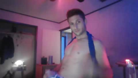 Snapshot of ayr129 chatting on September 20, 6:38 am ayr129 online show from September 20, 6:38 am