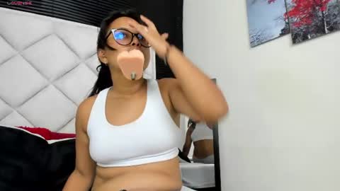 azul_moon online show from July 12, 4:37 am