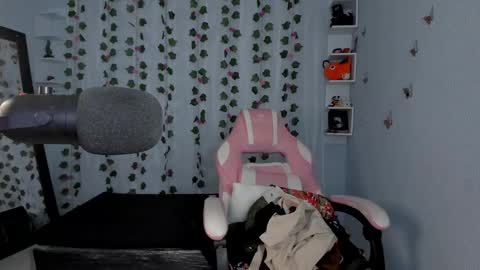 azumi saan online show from September 16, 2:13 am