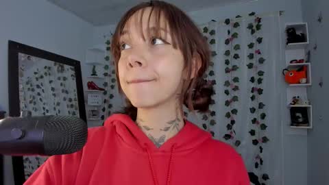 azumi saan online show from December 22, 2:51 am