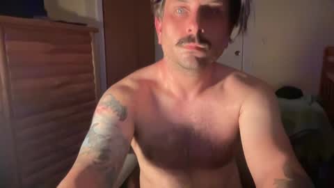 Snapshot of b4nkshot765 chatting on September 15, 3:52 am bry online show from September 15, 3:52 am