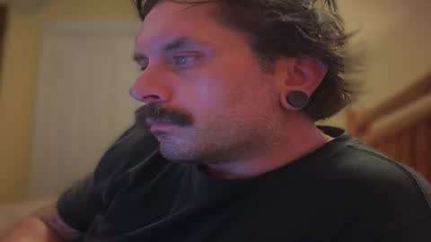 Snapshot of b4nkshot765 chatting on November 1, 5:50 am bry online show from November 1, 5:50 am