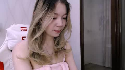 Snapshot of babby_rabbit_ chatting on September 27, 1:53 pm Cute Raby online show from September 27, 1:53 pm