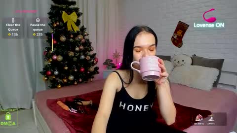 Baby  Kate online show from January 11, 9:54 pm