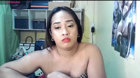 cassandra online show from February 26, 7:21 pm