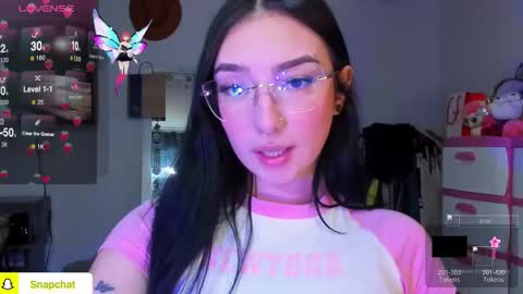 lily online show from November 16, 11:07 pm