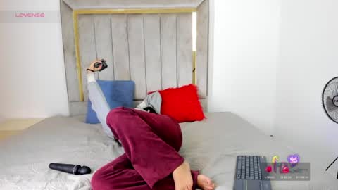 Miel online show from July 3, 12:32 pm