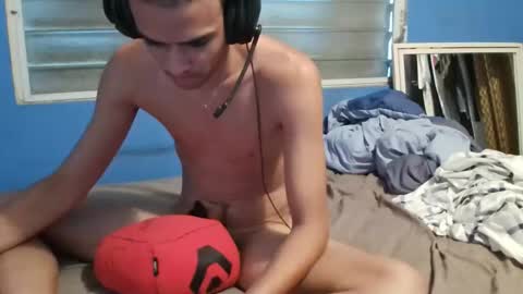 adrian online show from December 22, 5:09 pm