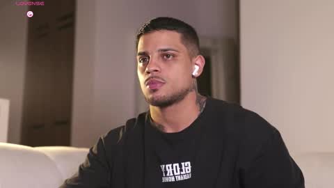 baby_rausch online show from December 22, 7:15 am