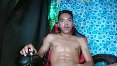 Snapshot of baby_razell chatting on March 7, 4:22 pm baby_razell online show from March 7, 4:22 pm