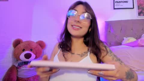 Mariana  online show from October 30, 11:27 pm