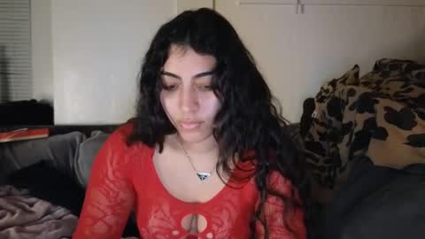 Snapshot of babygotbackends chatting on January 31, 7:50 am BabyGotBackends online show from January 31, 7:50 am