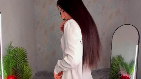 Sophia online show from April 12, 4:05 am