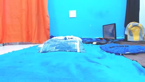 Jhony Naughty Skater online show from December 19, 2:23 am