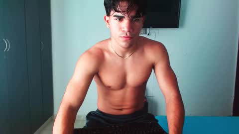 sebas online show from October 31, 7:14 pm