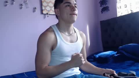 Hey Im Zayn good to see u here online show from October 26, 6:51 pm